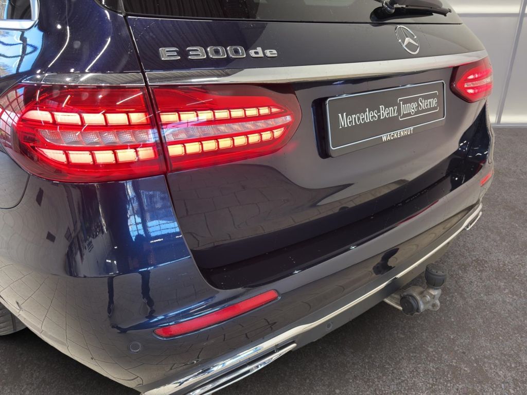 Mercedes-Benz E 300 2022
