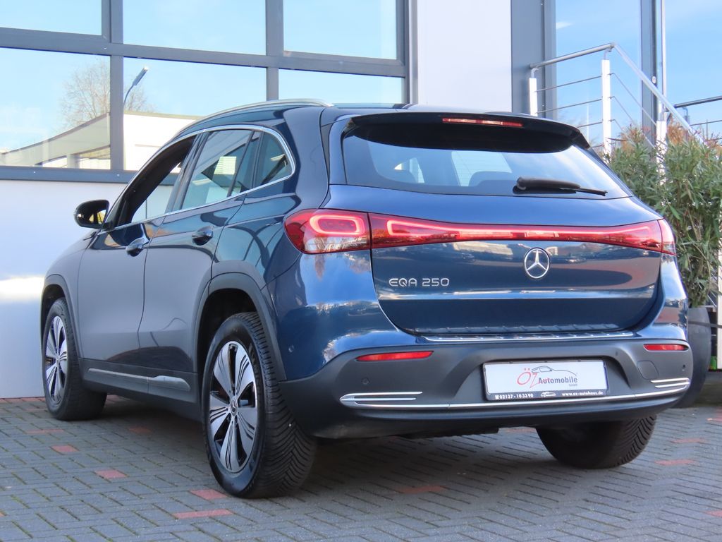 Mercedes-Benz EQA 2022