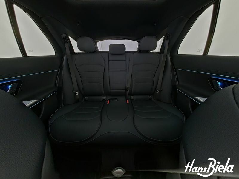 Mercedes-Benz E 300 2025