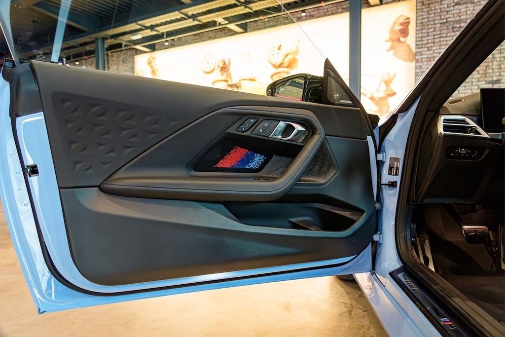 BMW M240i 2025