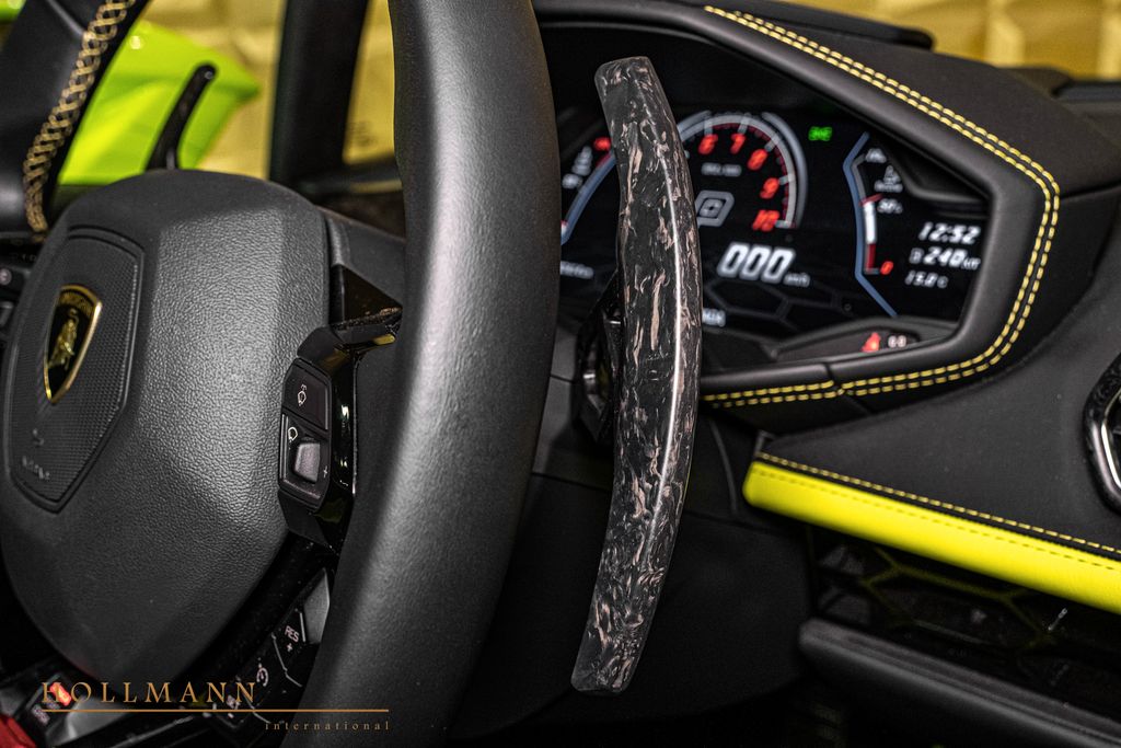 Lamborghini Huracán 2022