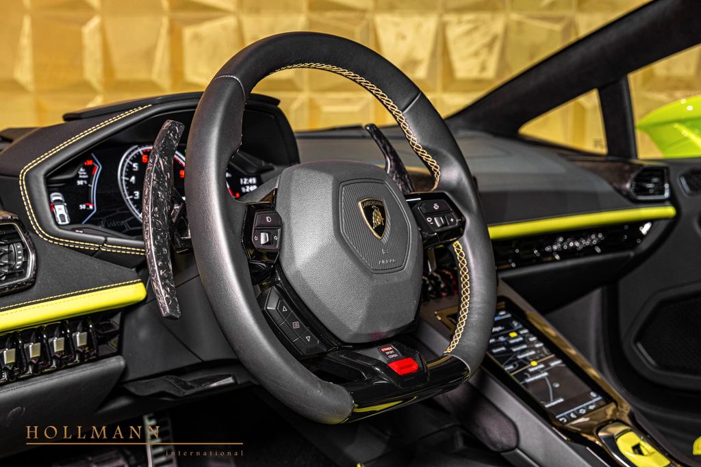 Lamborghini Huracán 2022