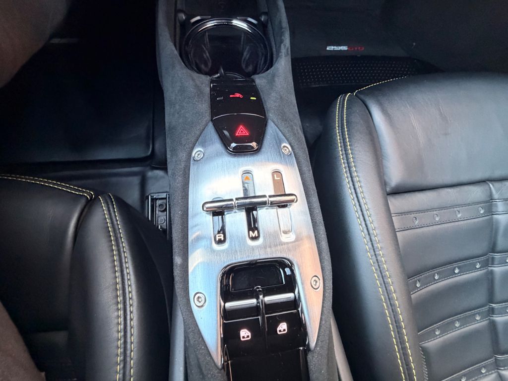 Ferrari 296 GTB 2023