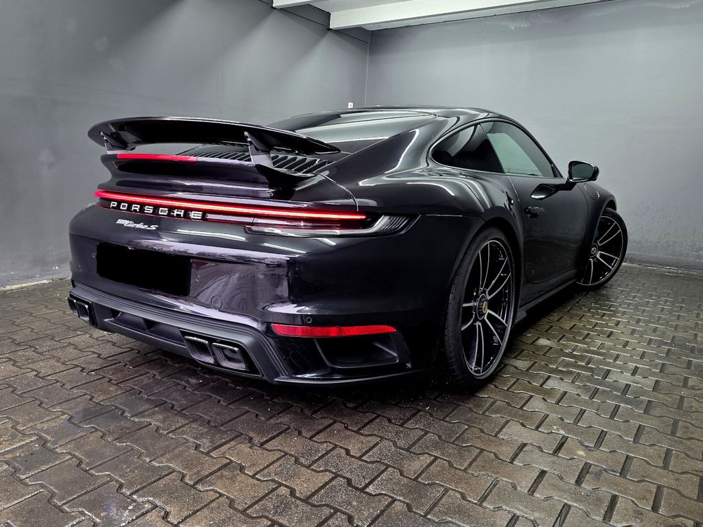 Porsche 992 2023