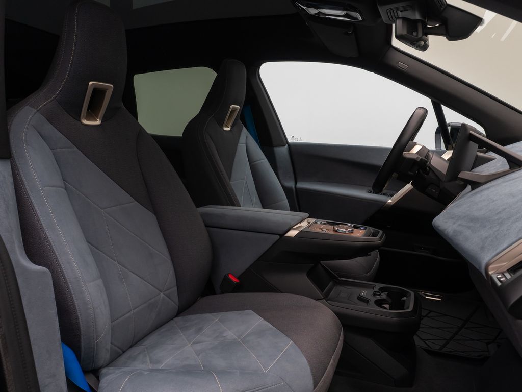 BMW iX 2022