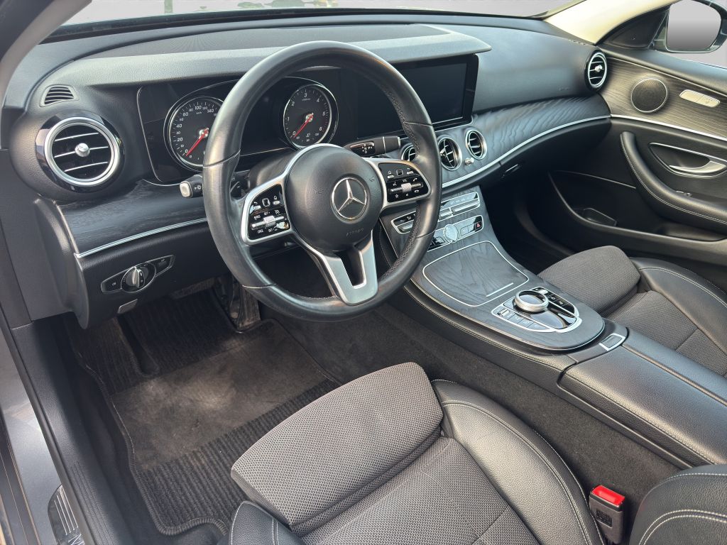 Mercedes-Benz E 220 2019