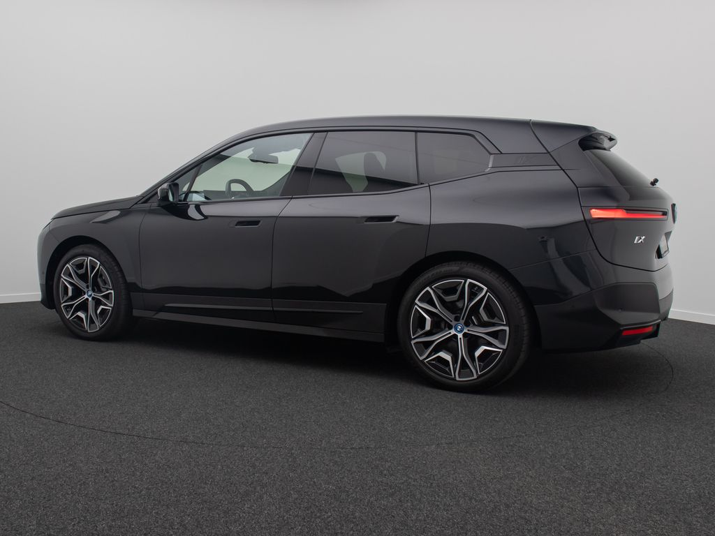 BMW iX 2022