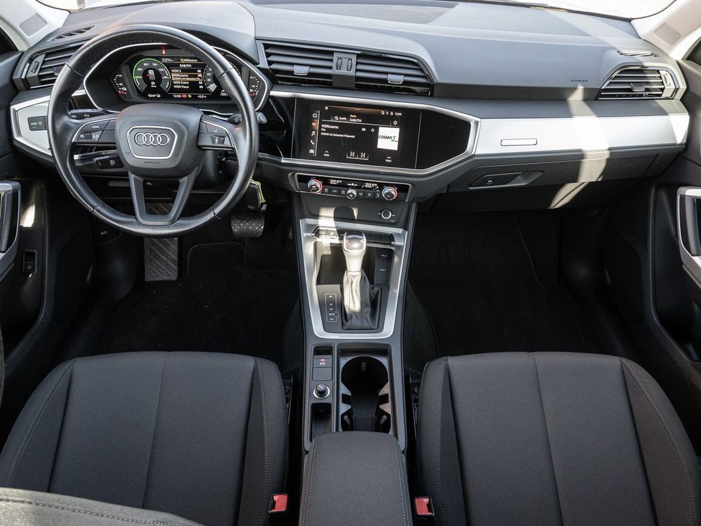 Audi Q3 2021