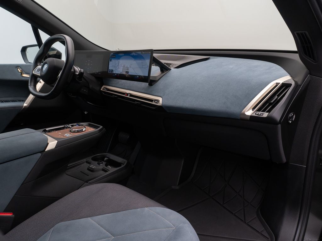 BMW iX 2022