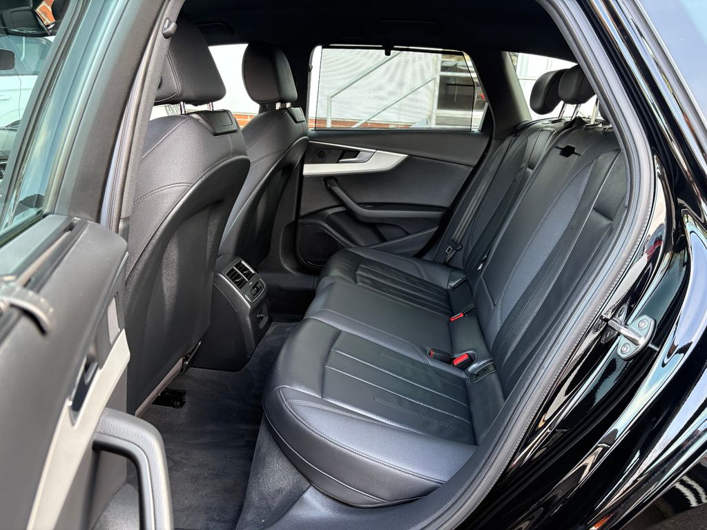 Audi A4 2020