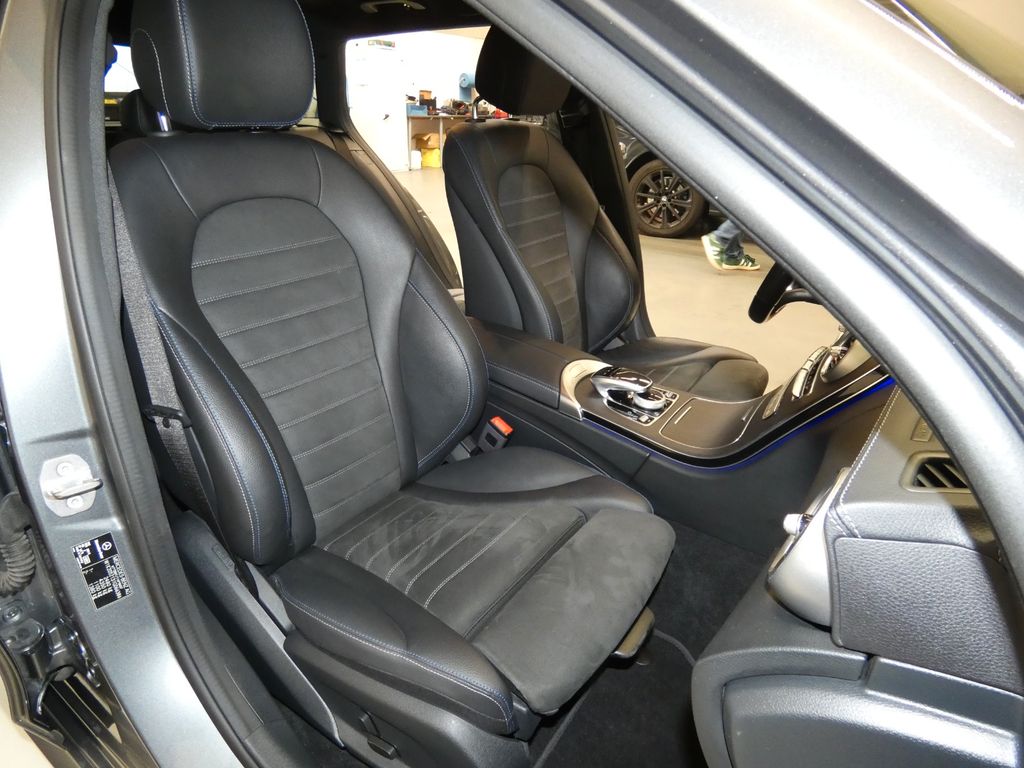 Mercedes-Benz C 300 2020