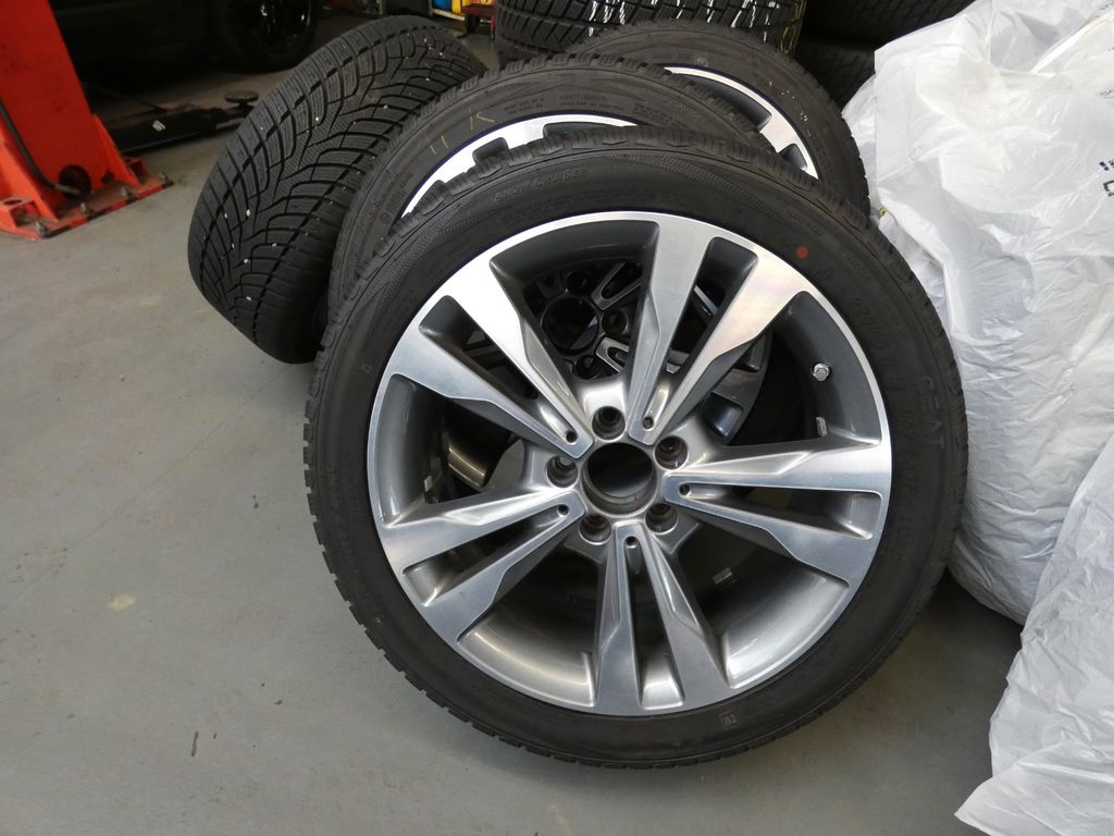 Mercedes-Benz C 300 2020