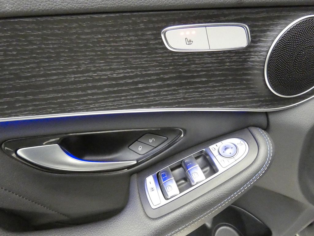 Mercedes-Benz C 300 2020