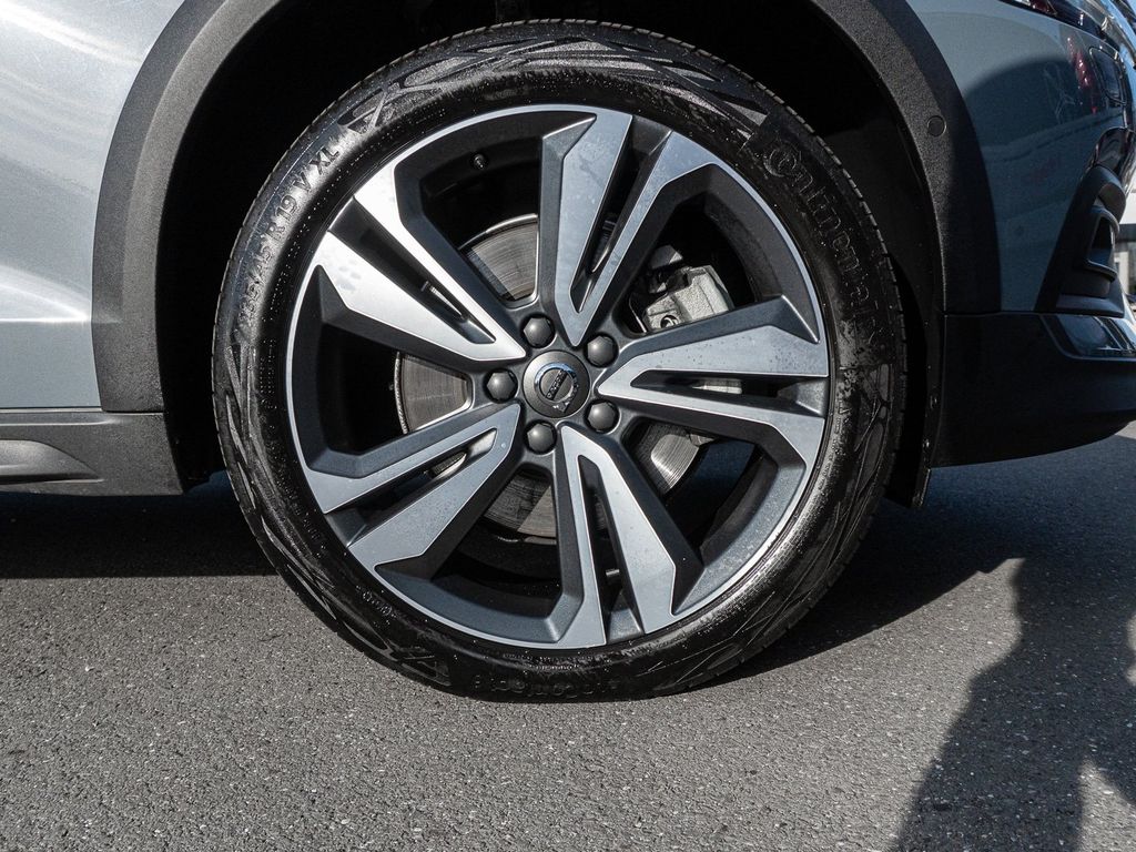 Volvo V60 Cross Country 2023