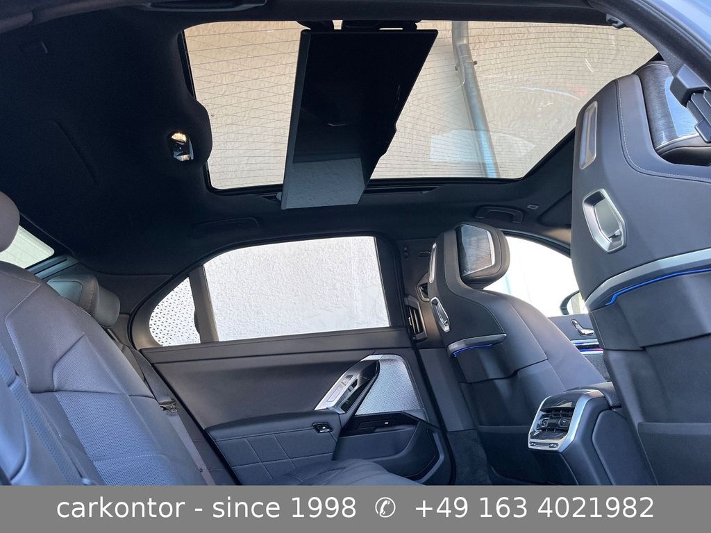 BMW i7 2025