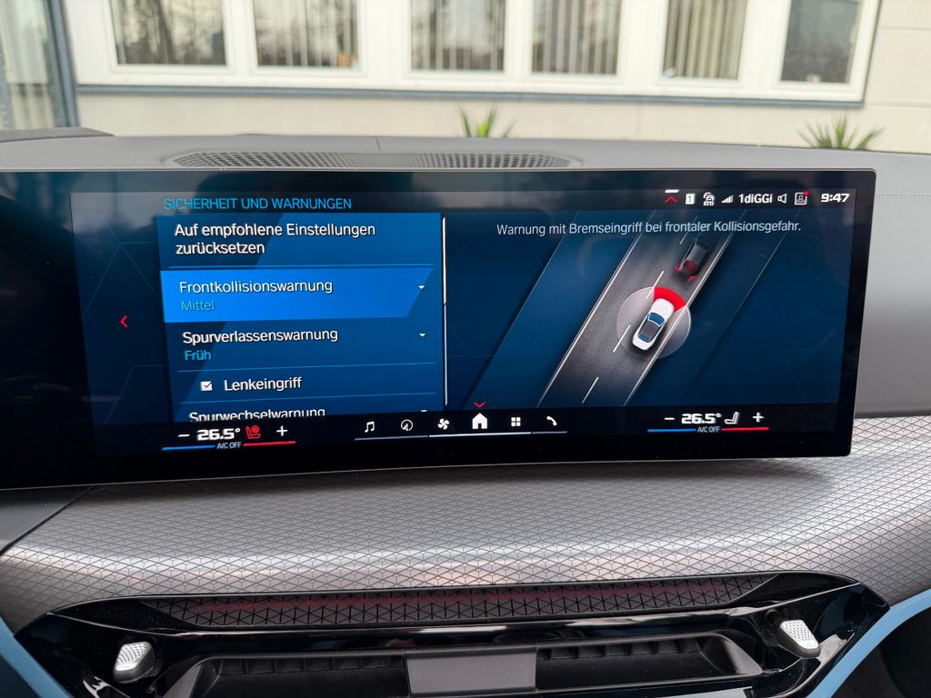 BMW M4 2025