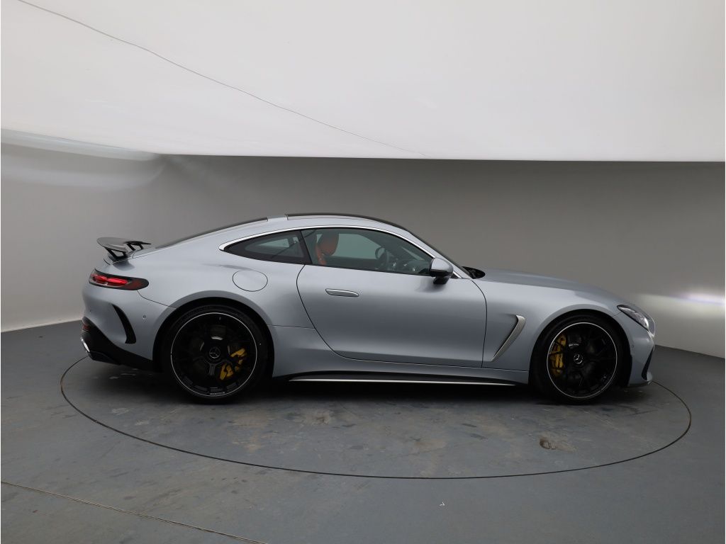 Mercedes-Benz AMG GT 2023