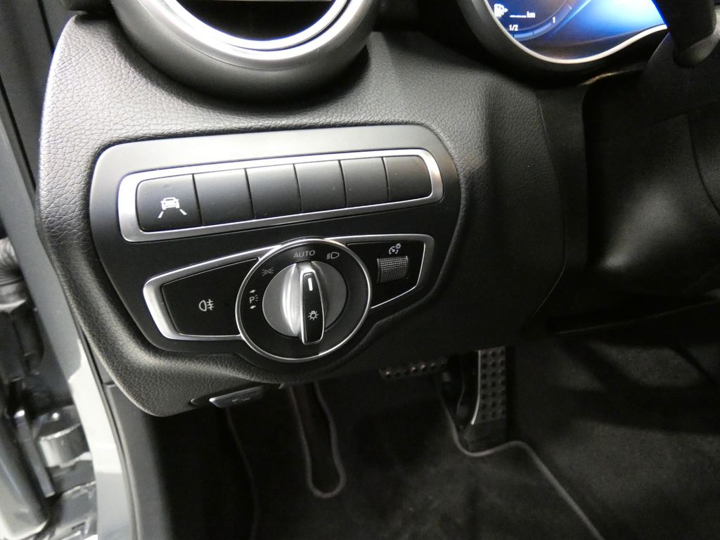 Mercedes-Benz C 300 2020