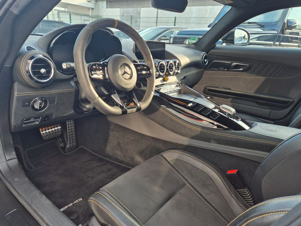 Mercedes-Benz AMG GT R 2021