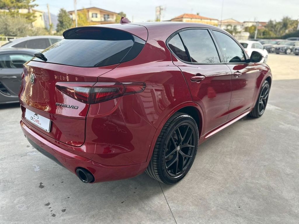 Alfa Romeo Stelvio 2020