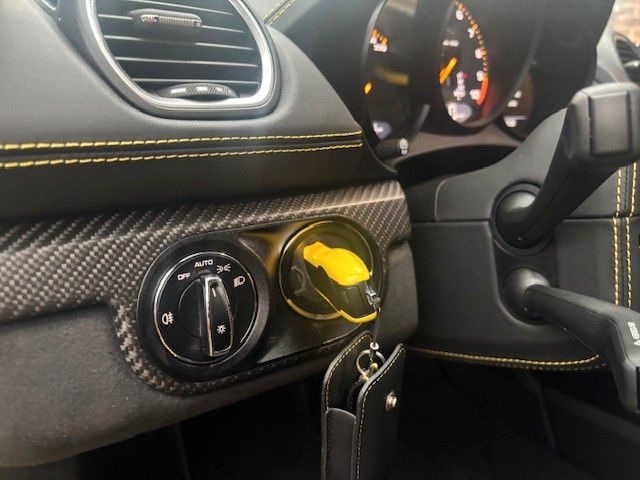 Porsche Boxster 2024