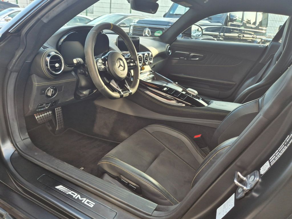 Mercedes-Benz AMG GT R 2021