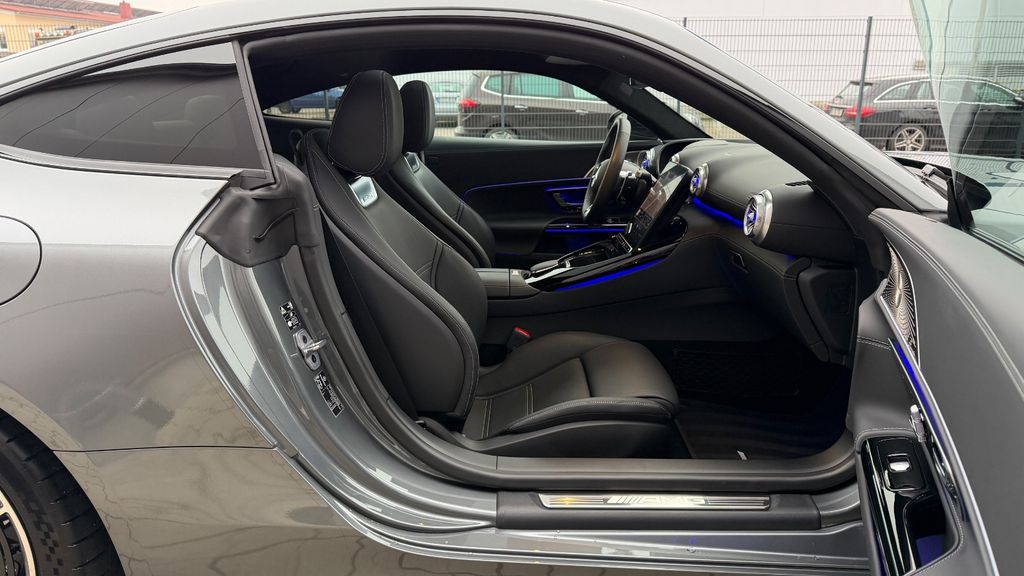 Mercedes-Benz AMG GT 2025