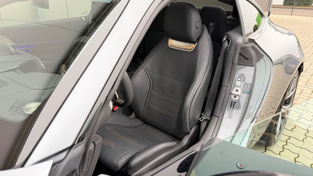 Mercedes-Benz AMG GT 2025