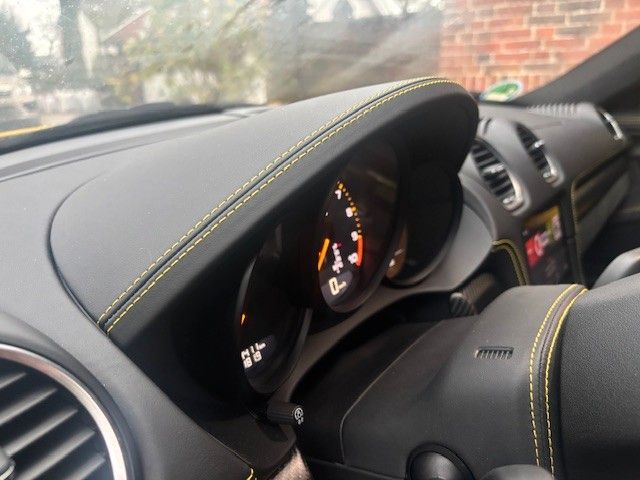 Porsche Boxster 2024