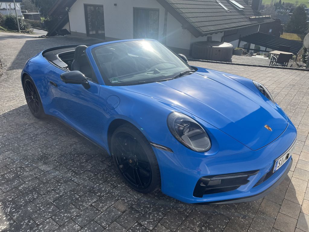 Porsche 992 2023