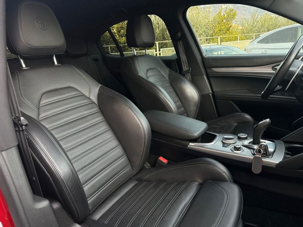 Alfa Romeo Stelvio 2020