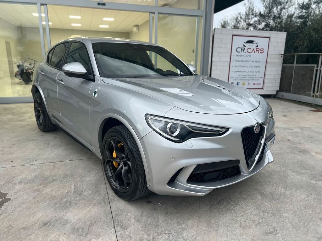 Alfa Romeo Stelvio 2021