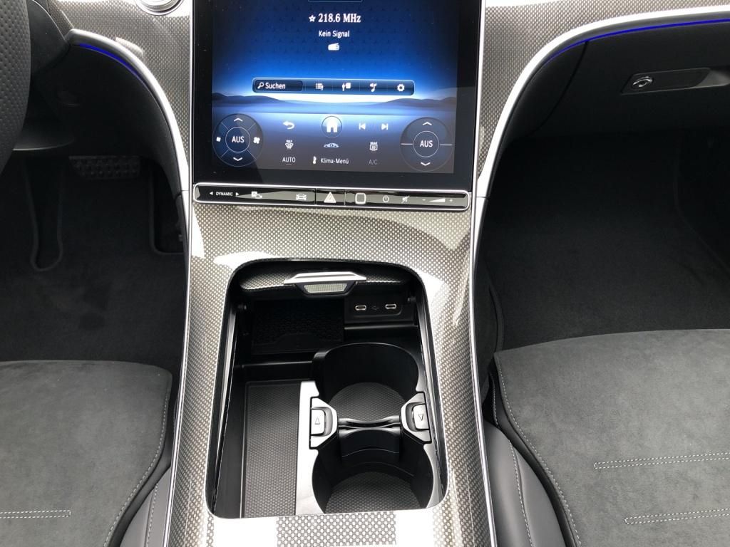 Mercedes-Benz C 300 2025