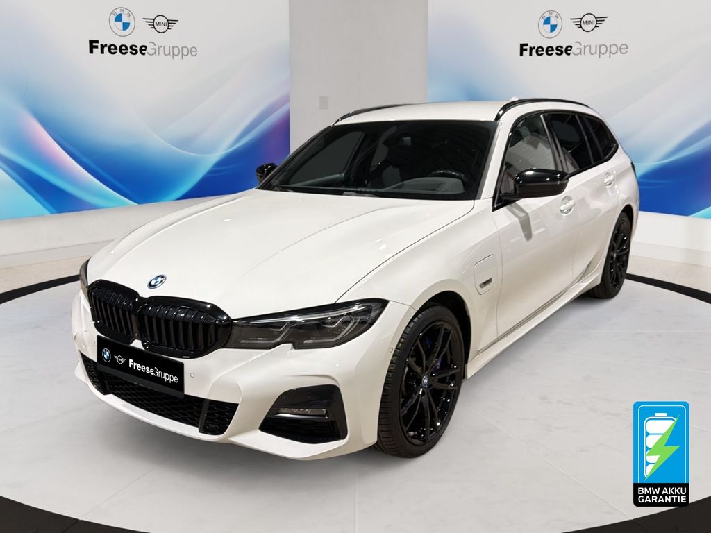 BMW 330 2021