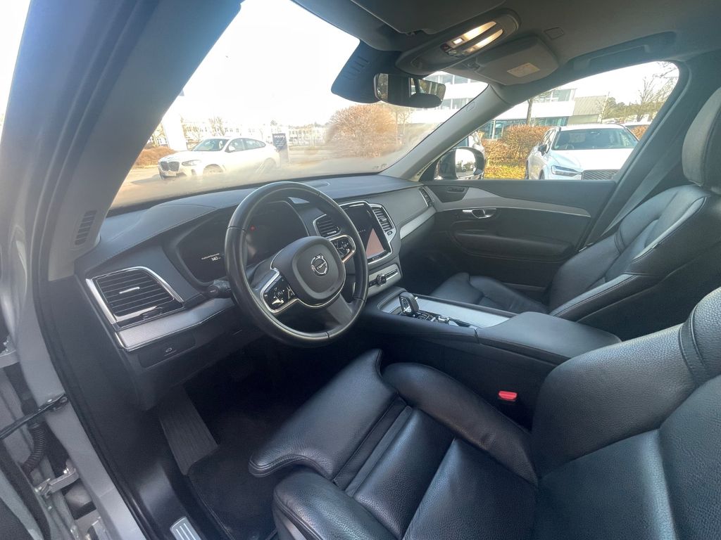 Volvo XC90 2022