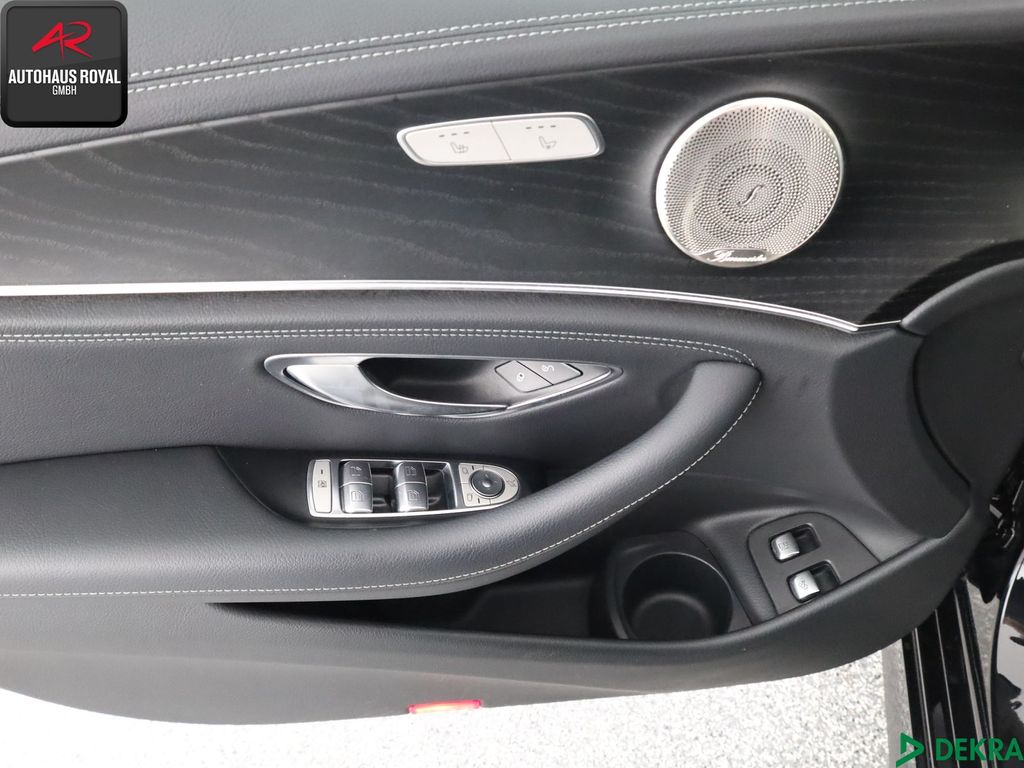 Mercedes-Benz E 300 2022