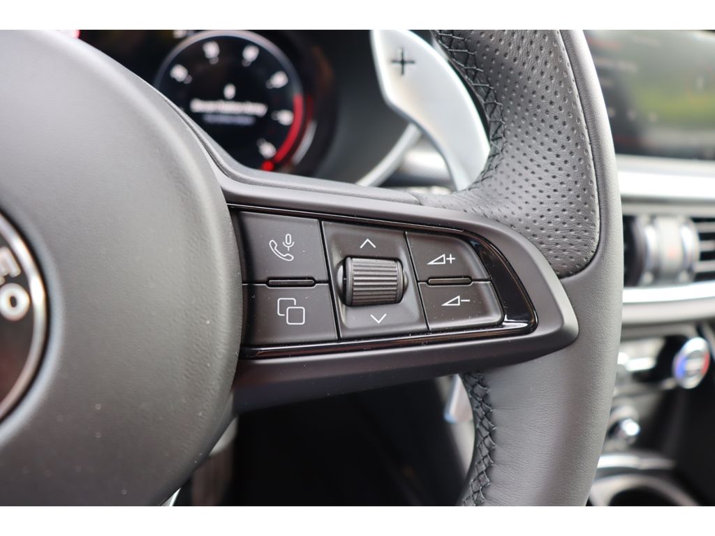 Alfa Romeo Stelvio 2026