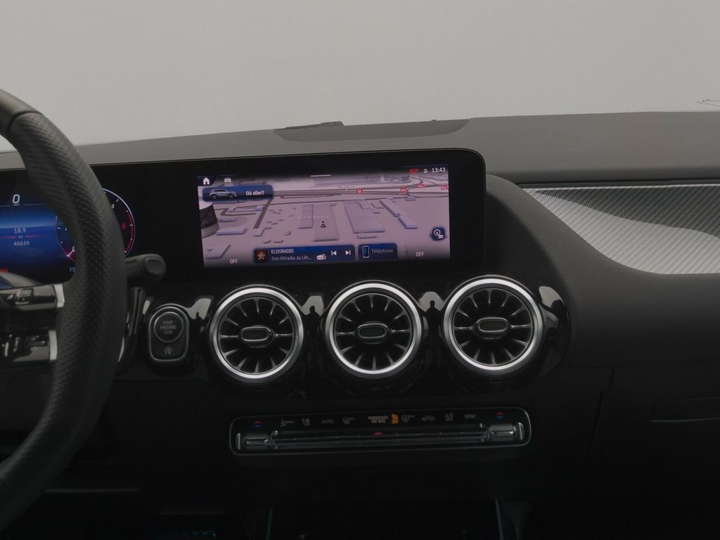 Mercedes-Benz GLA 220 2025