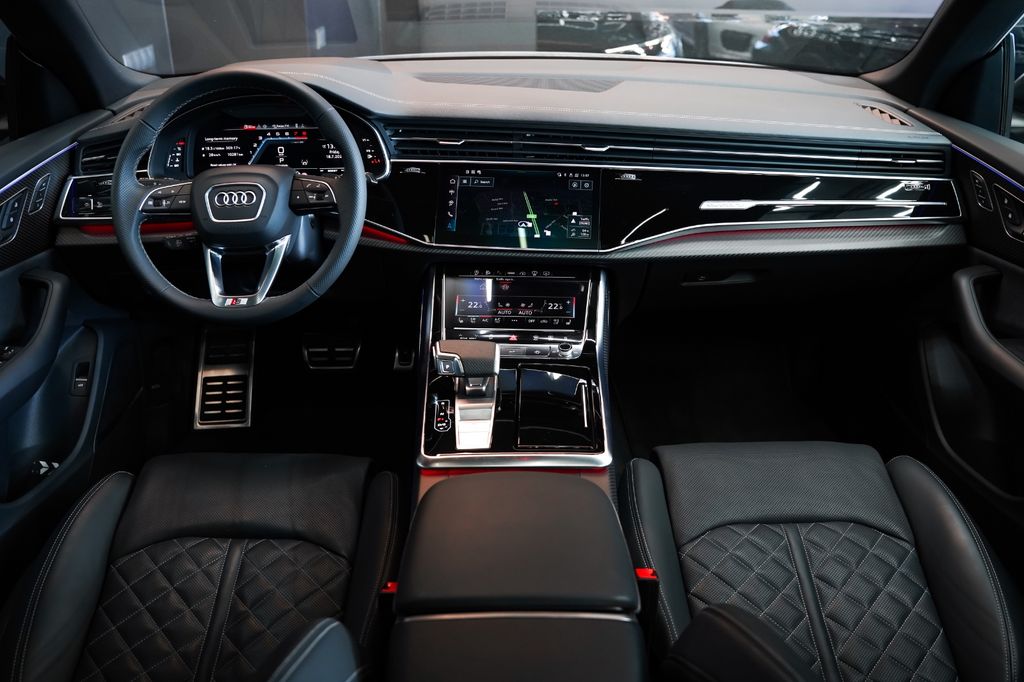 Audi SQ8 2024