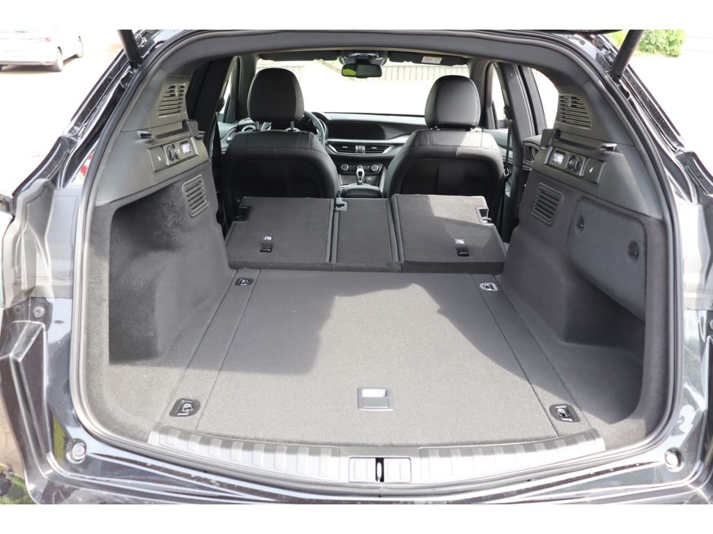 Alfa Romeo Stelvio 2026