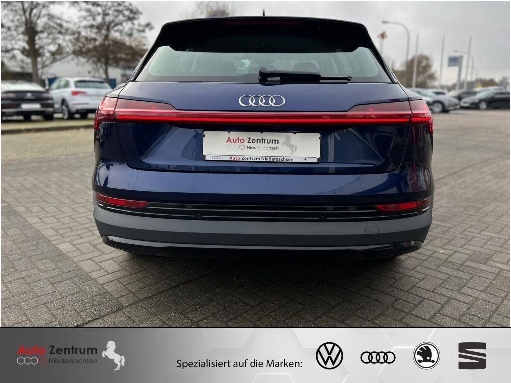 Audi e-tron 2022
