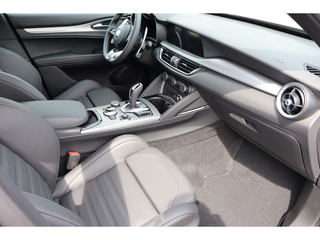 Alfa Romeo Stelvio 2026
