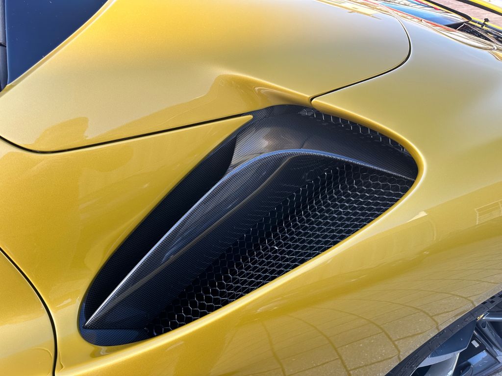 Ferrari SF90 2022