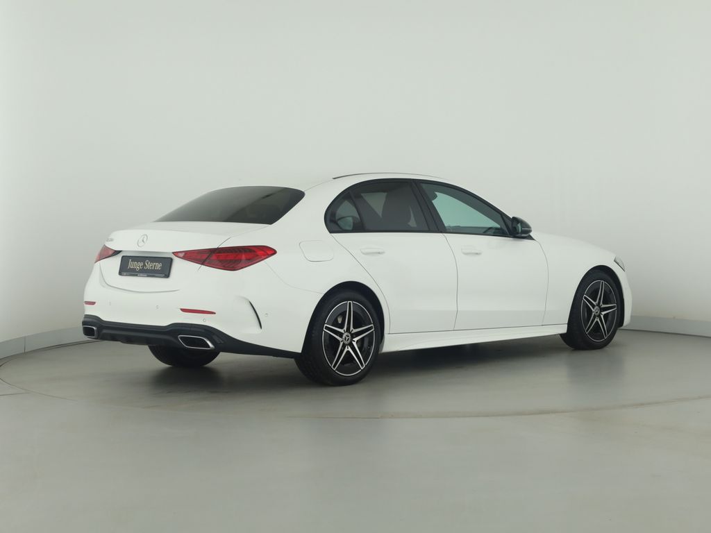 Mercedes-Benz C 300 2025