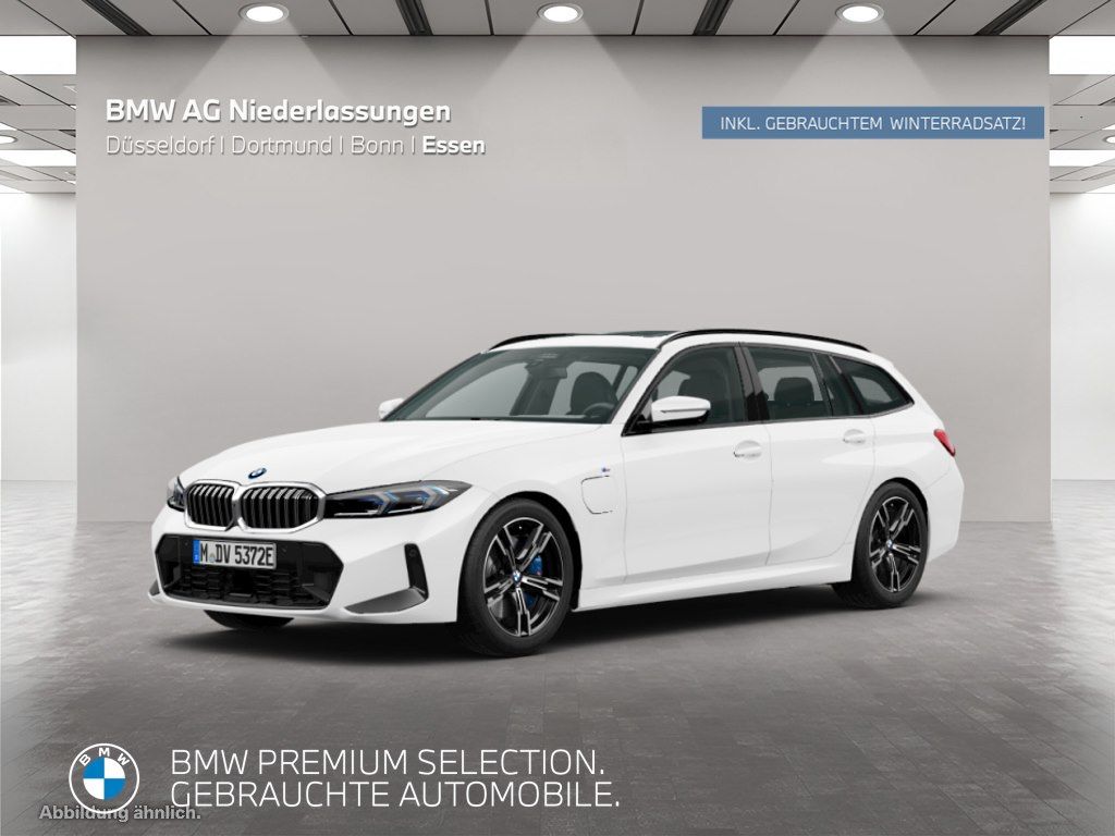 BMW 330 2025