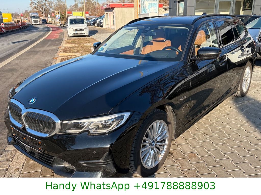 BMW 330 2022