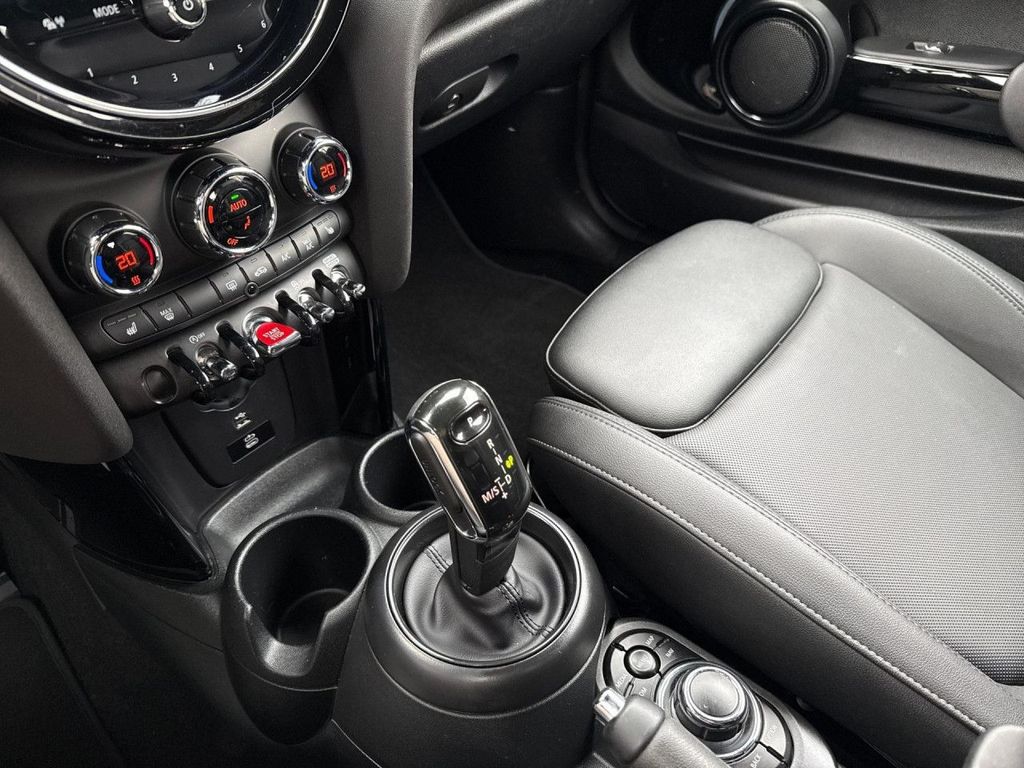 MINI John Cooper Works Cabrio 2023