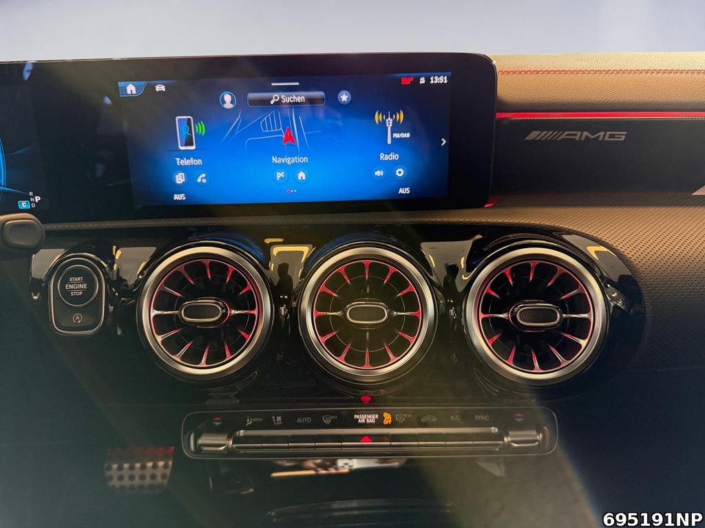 Mercedes-Benz CLA 35 AMG 2024