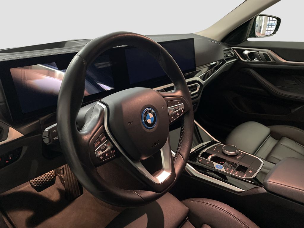 BMW i4 2023