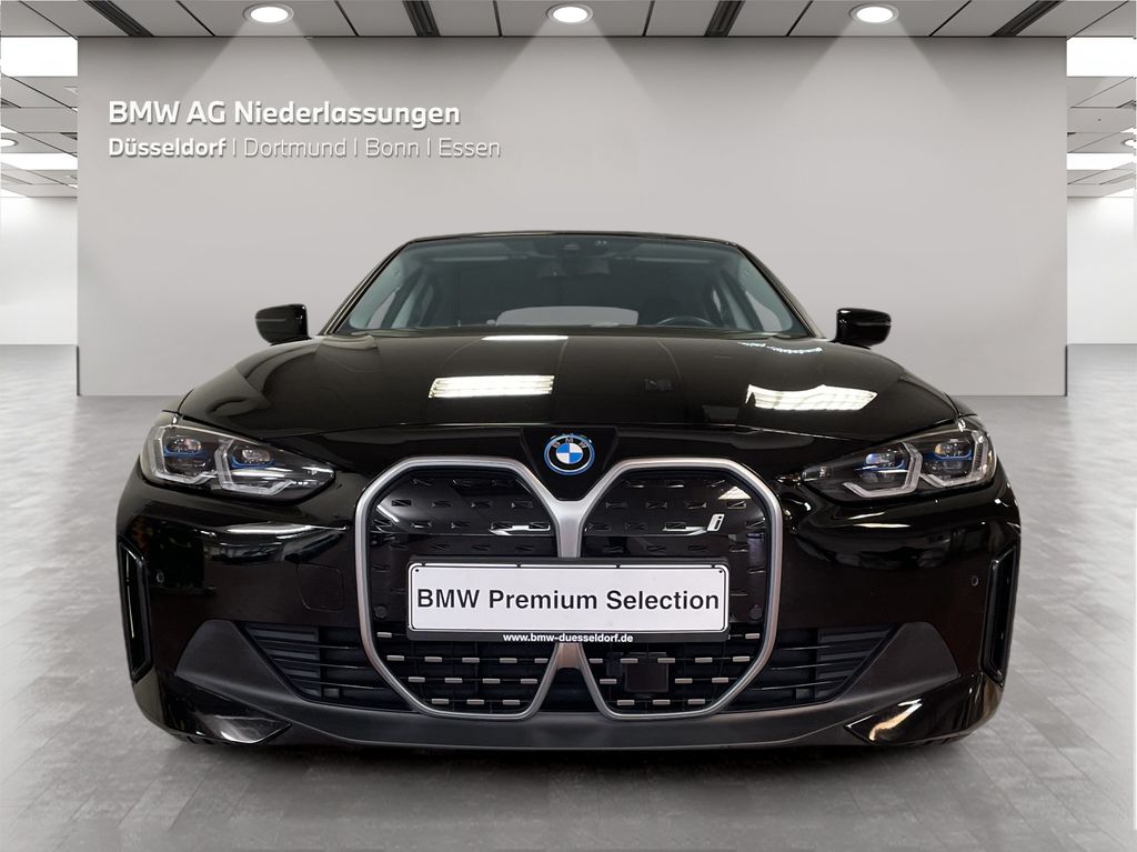 BMW i4 2023